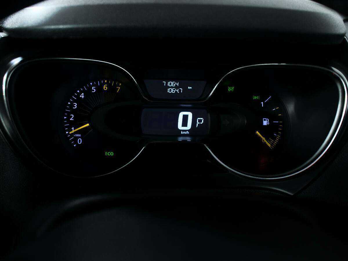 Б/У Рено Каптюр 2016 года. Фото: #10