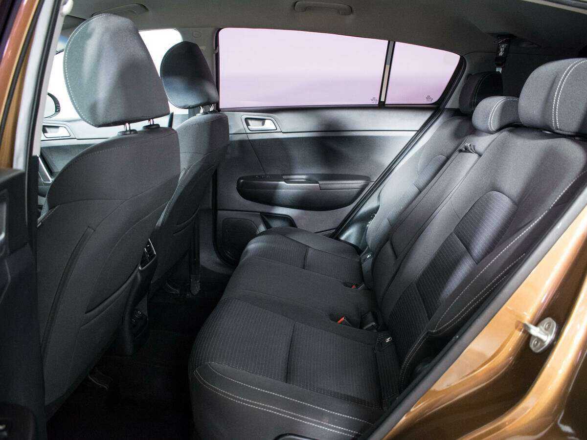 Б/У Киа Спортейдж 2017 года. Фото: #9