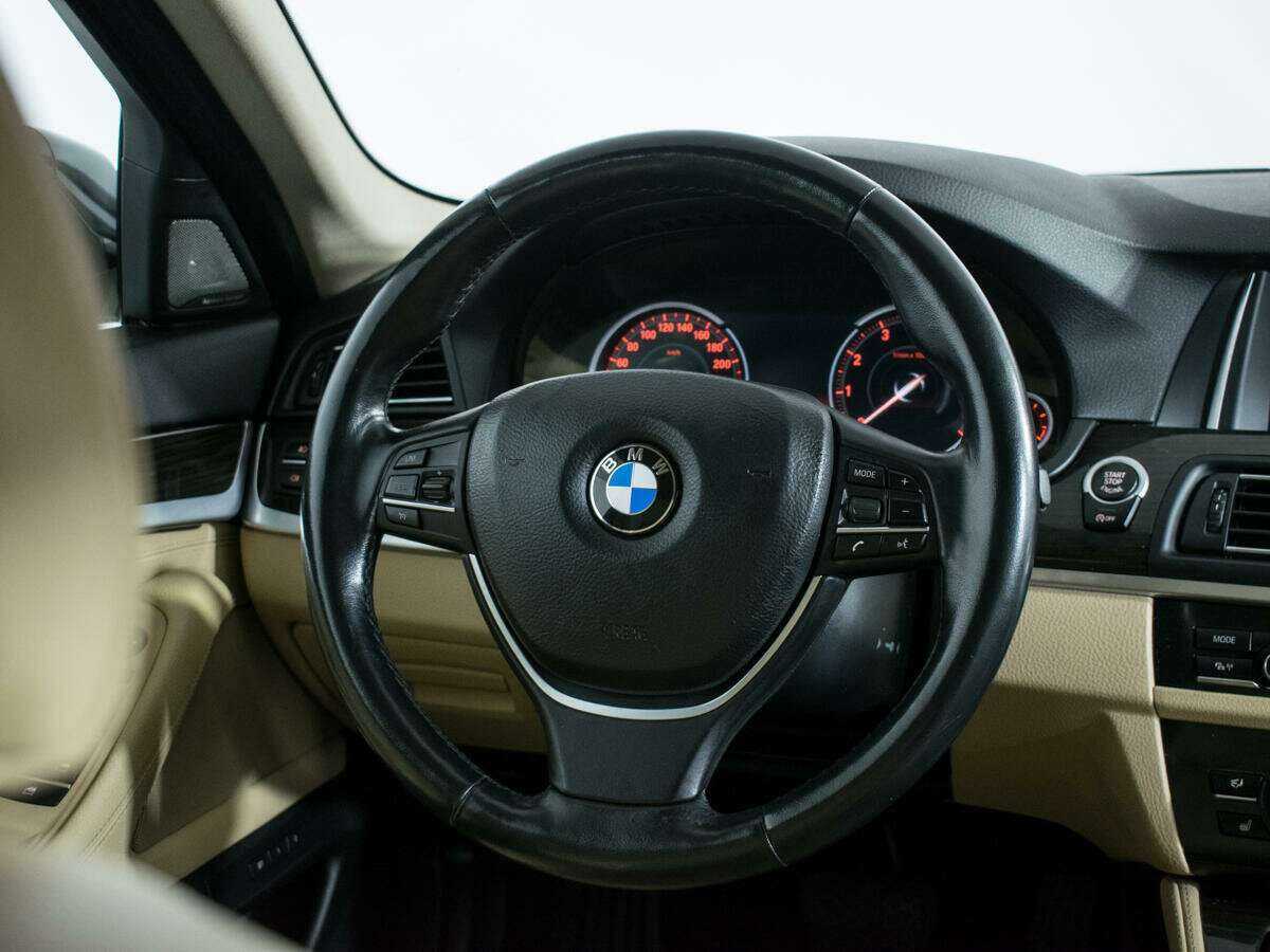 BMW 5 серии 2016 года с пробегом. Фото: #13