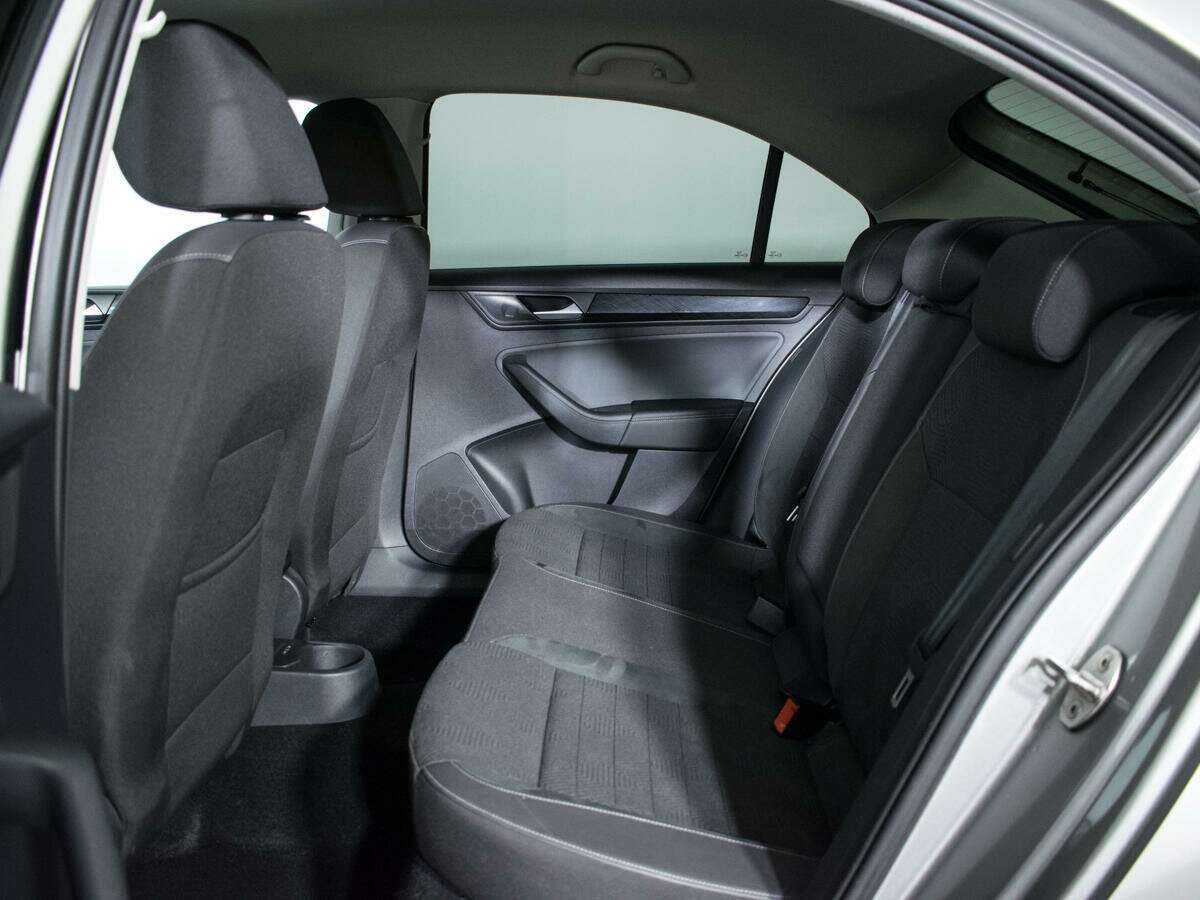 Б/У Фольксваген Поло 2020 года. Фото: #9