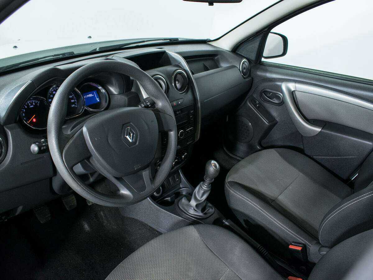 Б/У Рено Дастер 2018 года. Фото: #12