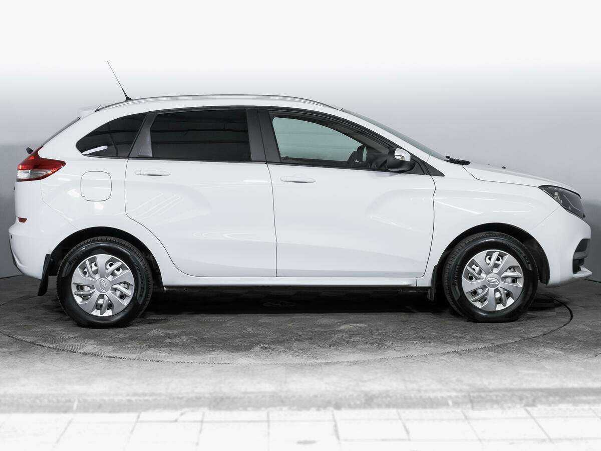 Б/У Лада (ВАЗ) ИКСРЭЙ 2021 года. Фото: #3