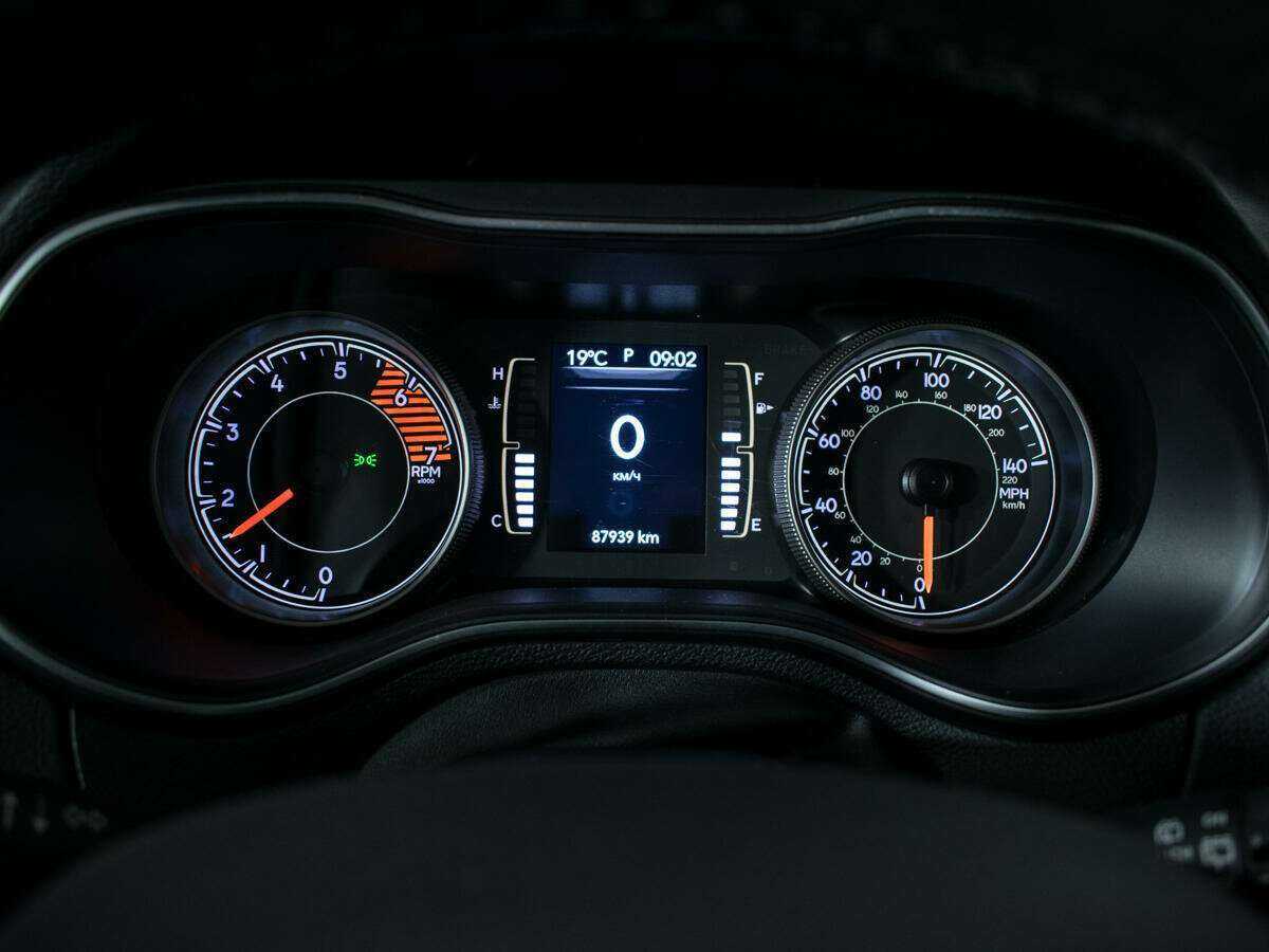 Jeep Cherokee 2018 года с пробегом. Фото: #10