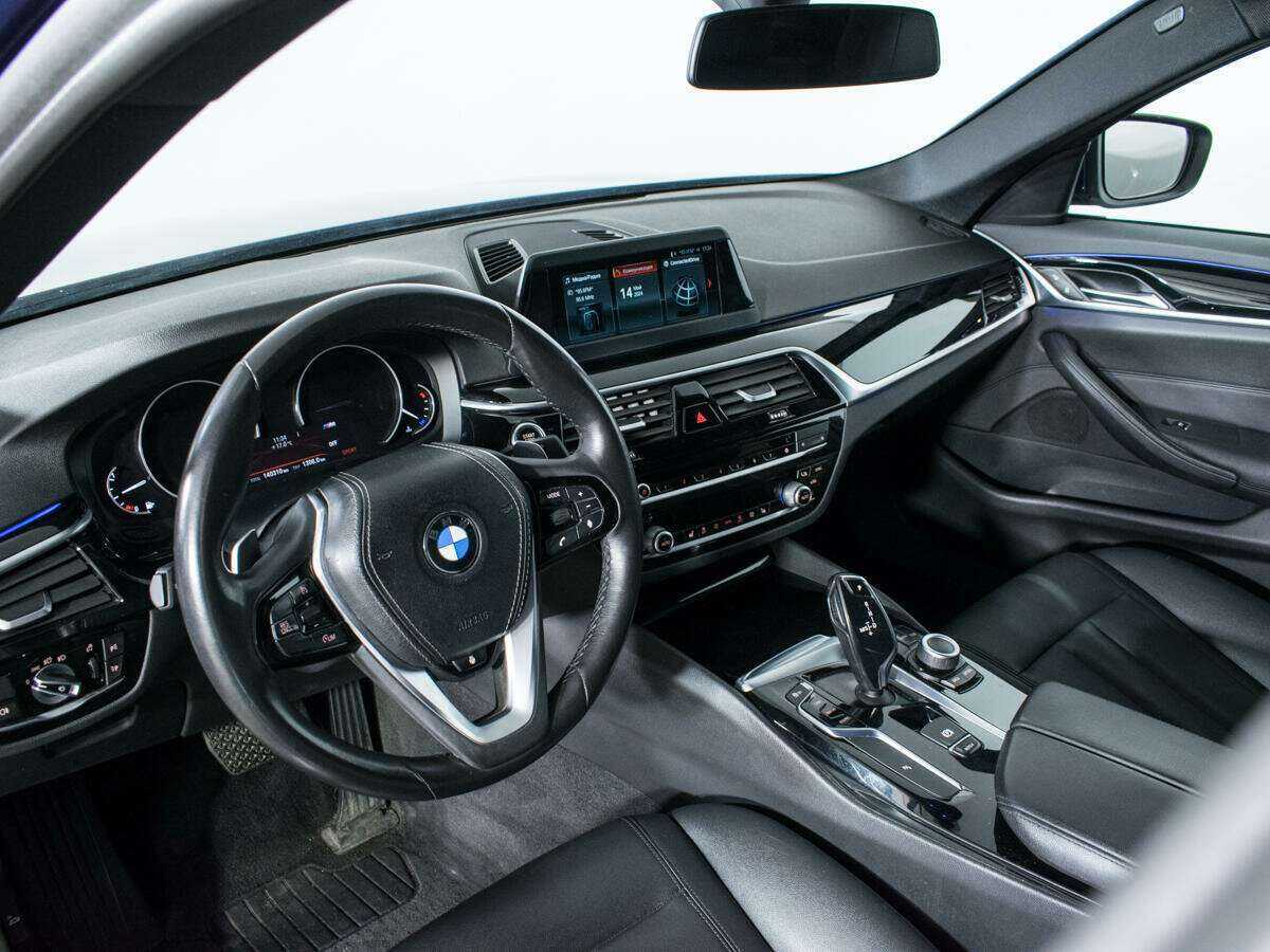 BMW 5 серии 2018 года с пробегом. Фото: #12
