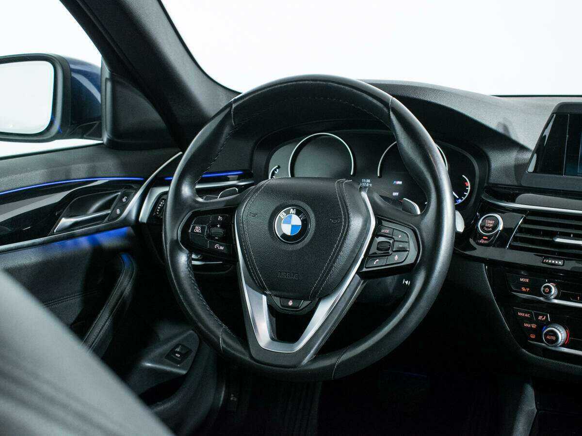 BMW 5 серии 2018 года с пробегом. Фото: #13
