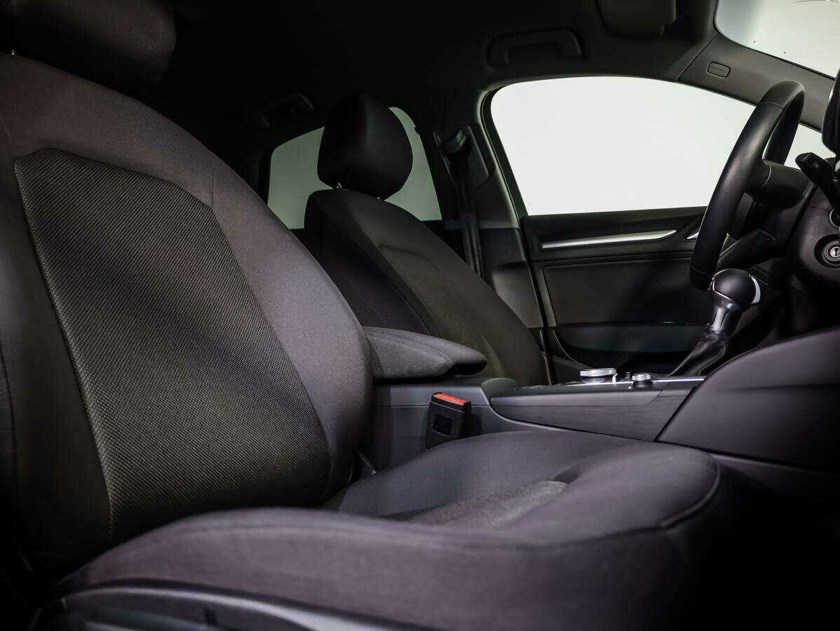 Audi A3 2019 года с пробегом. Фото: #10