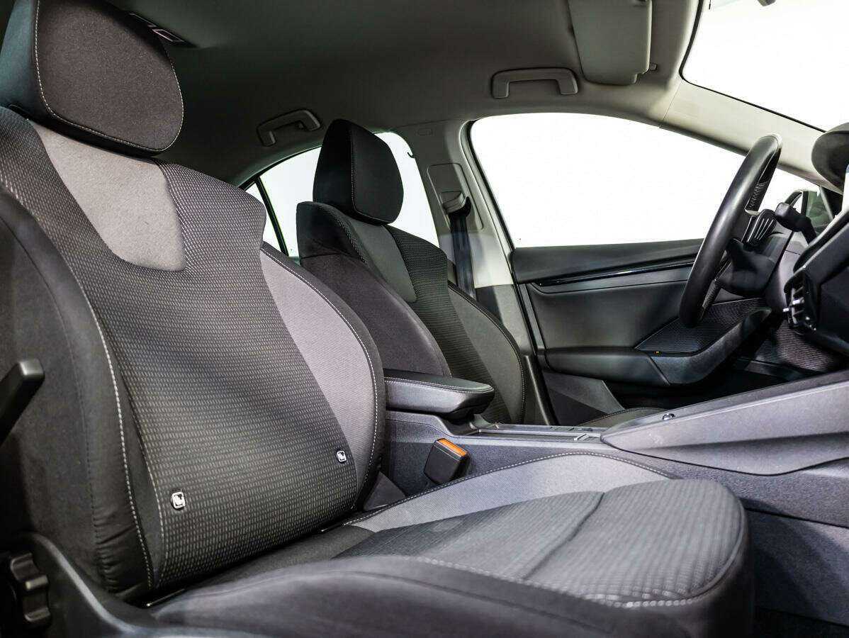 Skoda Octavia 2020 года с пробегом. Фото: #9