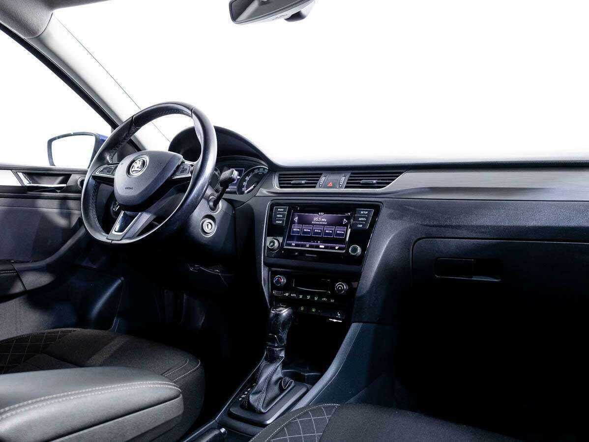 Б/У Шкода Рапид 2017 года. Фото: #7