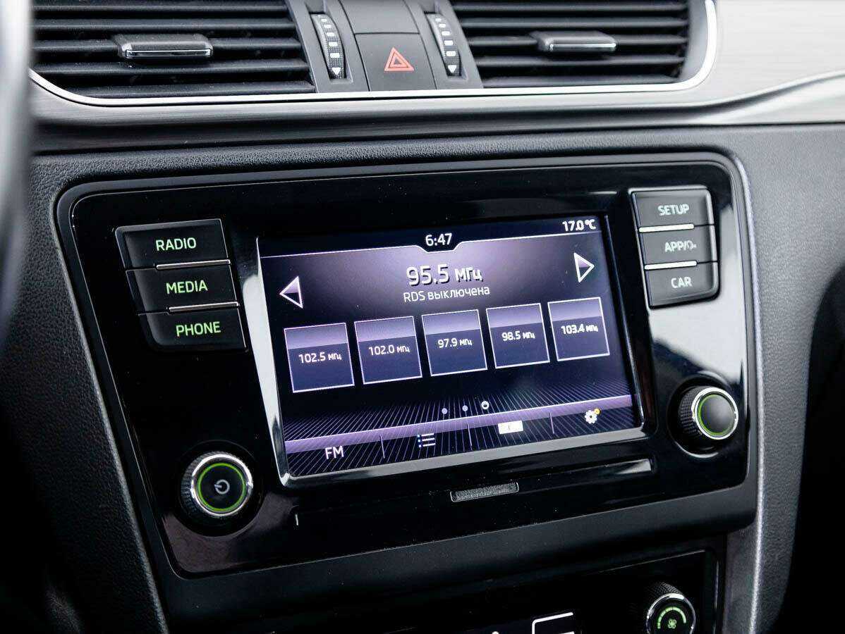 Б/У Шкода Рапид 2017 года. Фото: #14