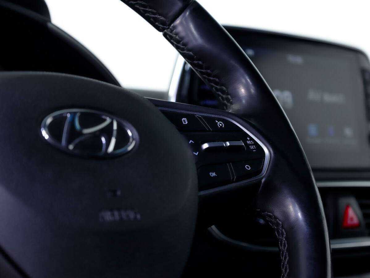 Hyundai Santa Fe 2020 года с пробегом. Фото: #20