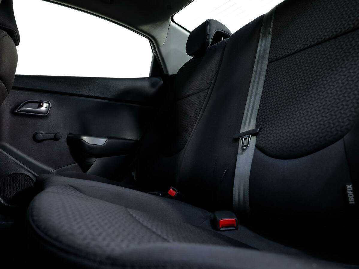 Б/У Киа Рио 2017 года. Фото: #13