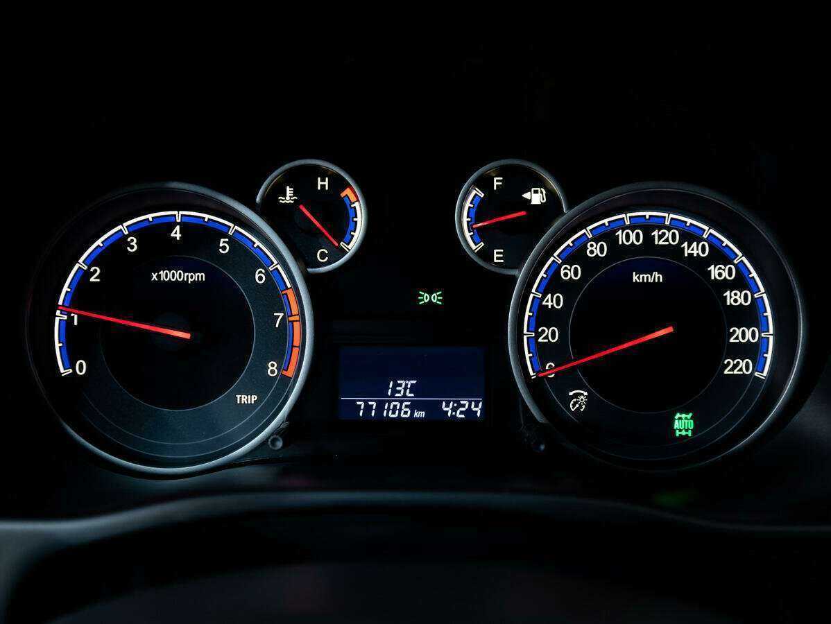 Б/У Сузуки С-Икс4 2012 года. Фото: #13