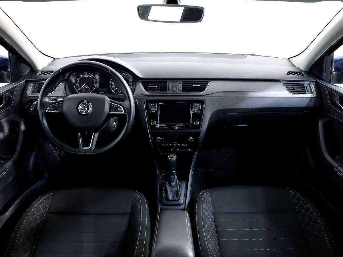 Б/У Шкода Рапид 2017 года. Фото: #9