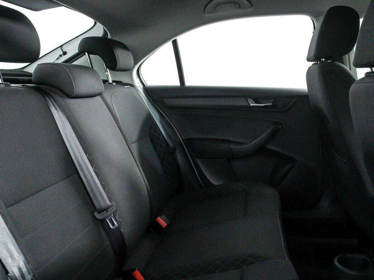 Б/У Шкода Рапид 2020 года. Фото: #8