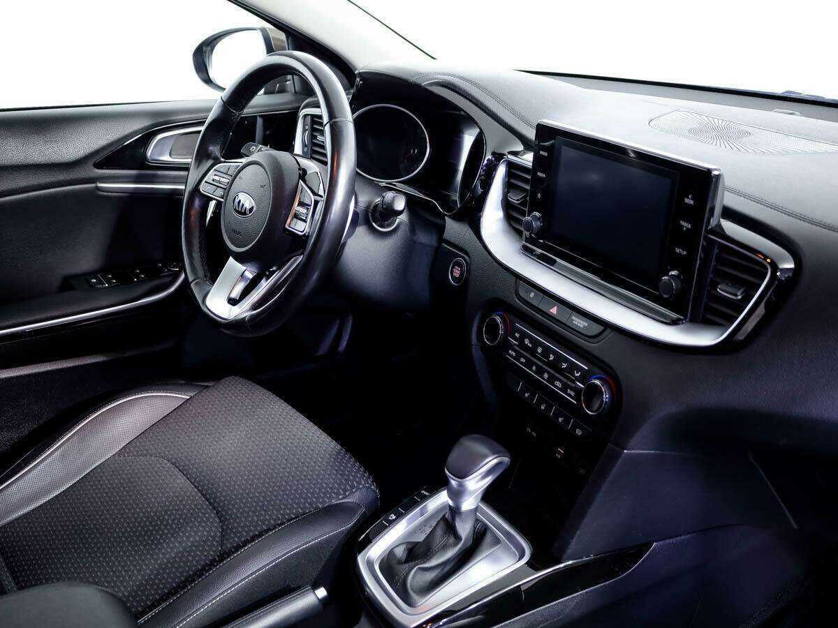 Kia Ceed 2020 года с пробегом. Фото: #19