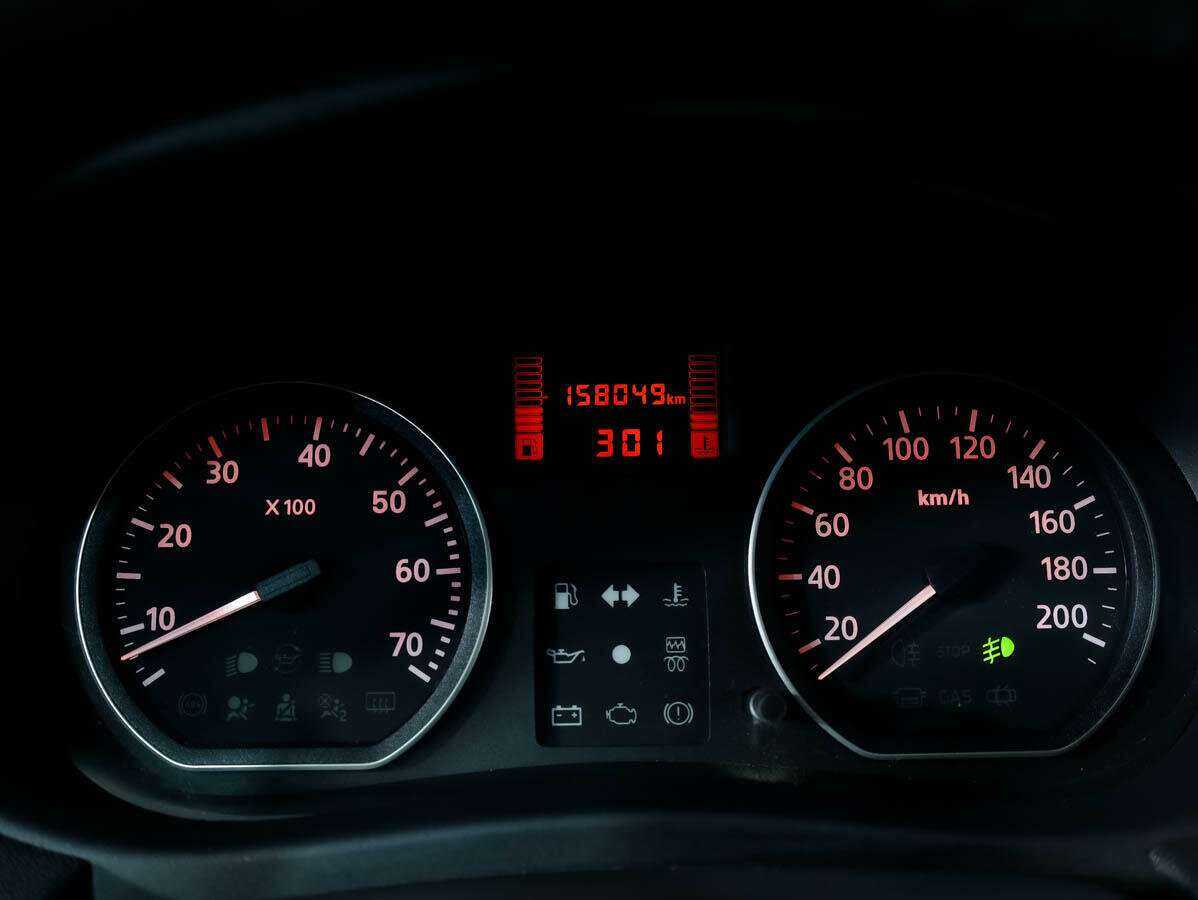 Б/У Ниссан Альмера 2017 года. Фото: #14