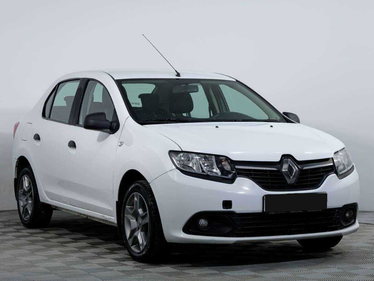 Б/У Рено Логан 2014 года. Фото: #1