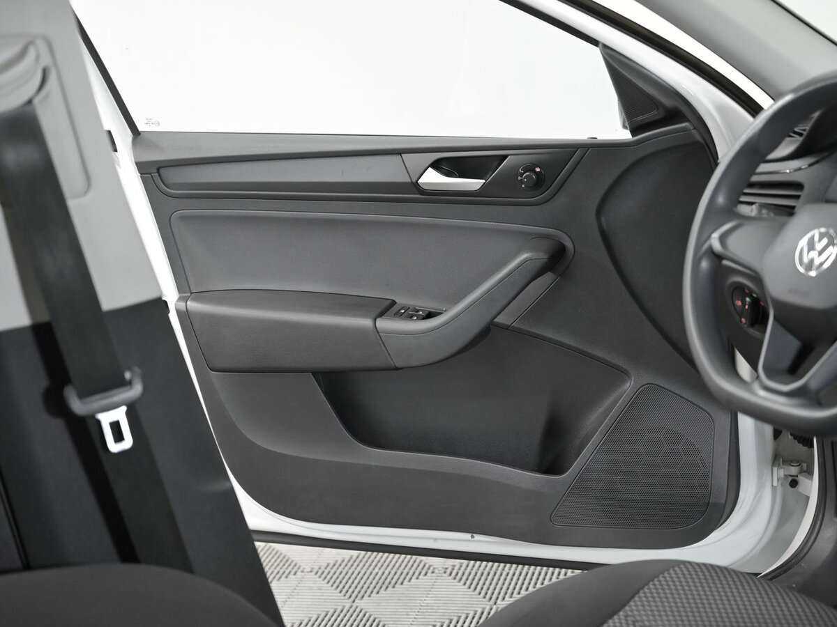 Б/У Фольксваген Поло 2020 года. Фото: #7