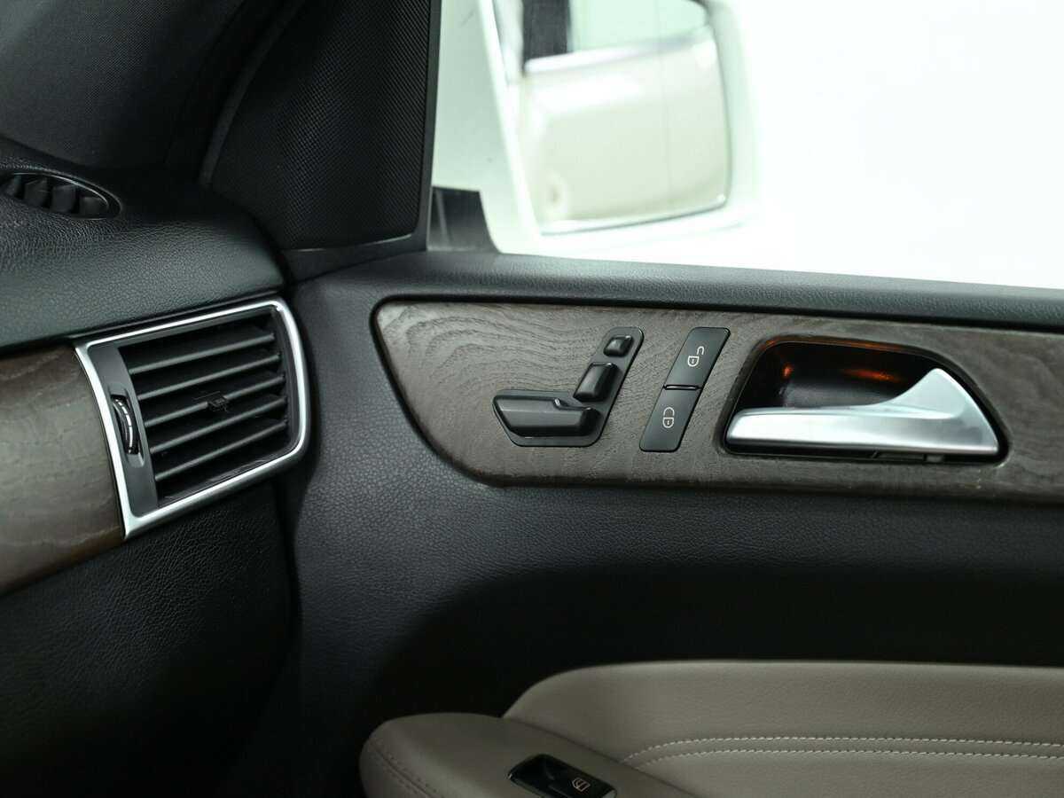 Mercedes-Benz M-Класс 2014 года с пробегом. Фото: #11