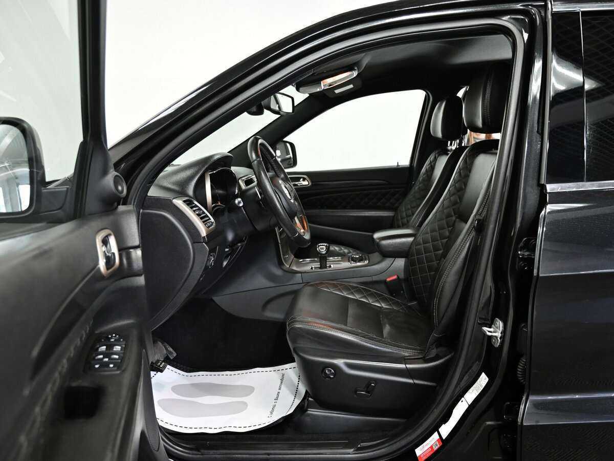 Jeep Grand Cherokee 2013 года с пробегом. Фото: #6