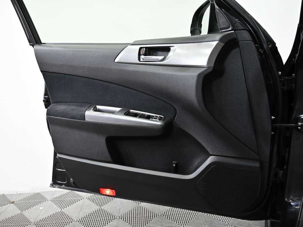 Б/У Субару Форестер 2012 года. Фото: #7