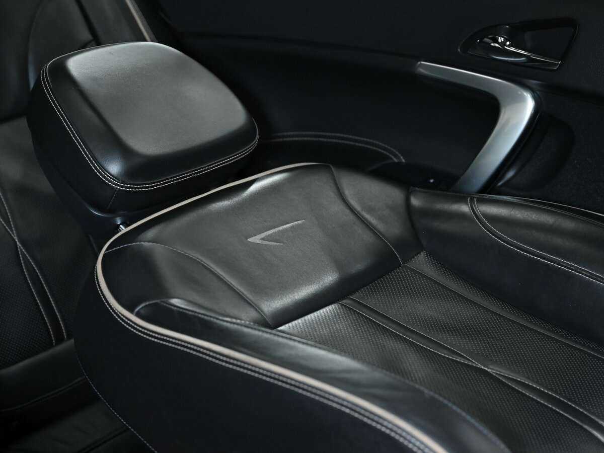 Б/У Опель Инсигния 2014 года. Фото: #13