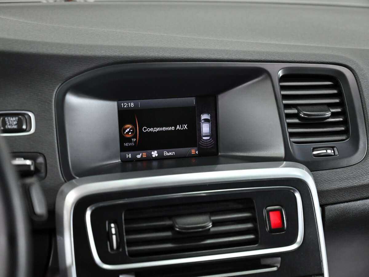 Б/У Вольво С60 2013 года. Фото: #8