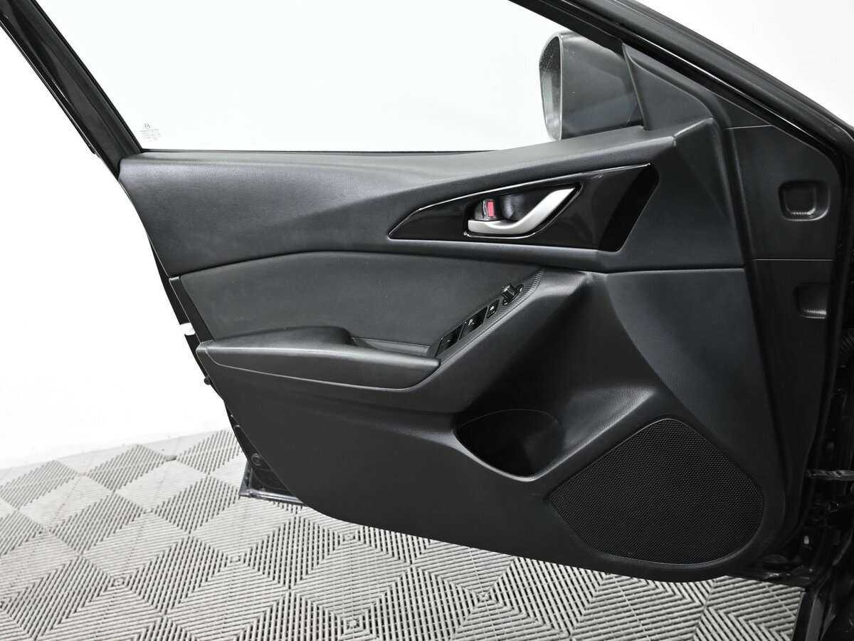 Б/У Мазда 3 2013 года. Фото: #6