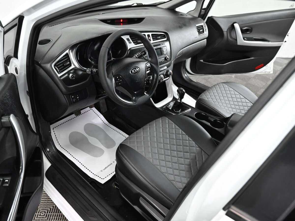 Б/У Киа Сид 2013 года. Фото: #7