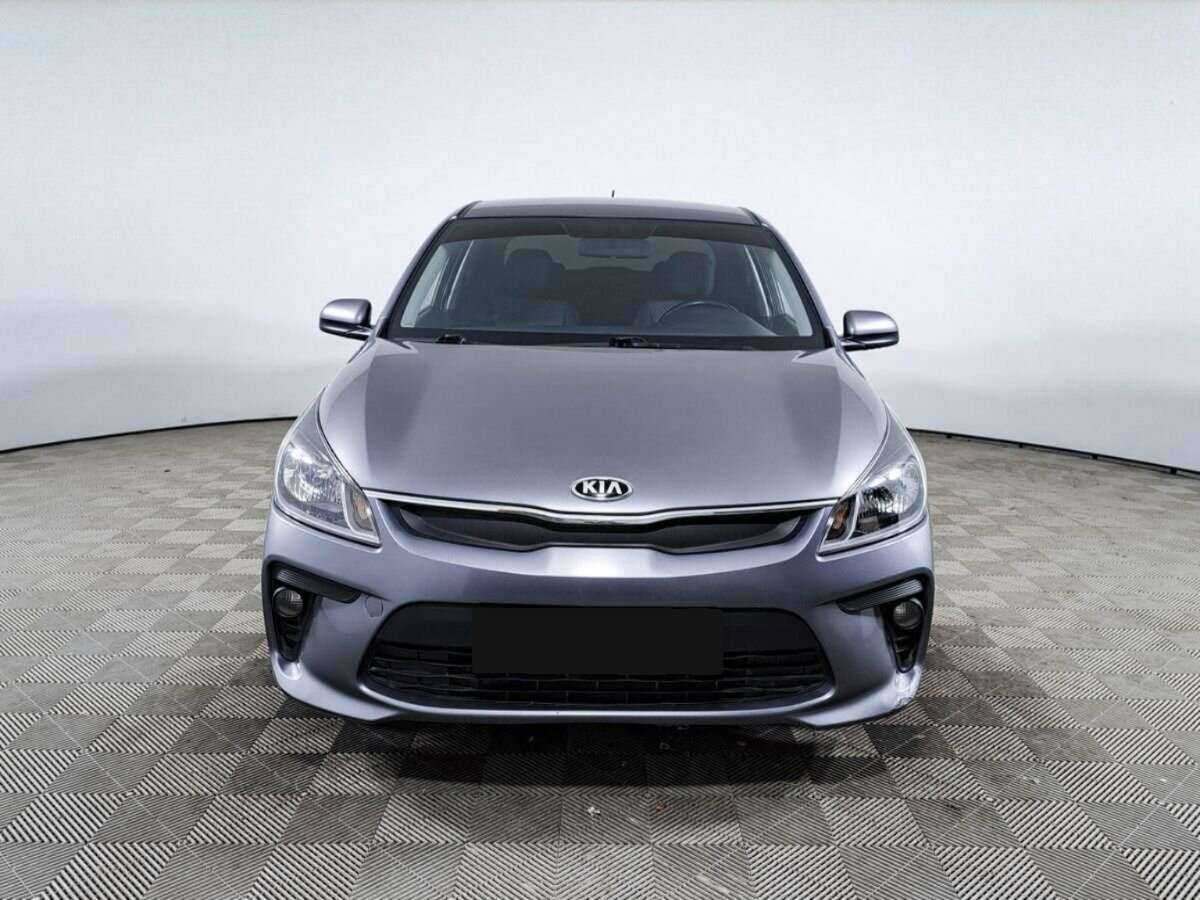 Б/У Киа Рио 2018 года. Фото: #1