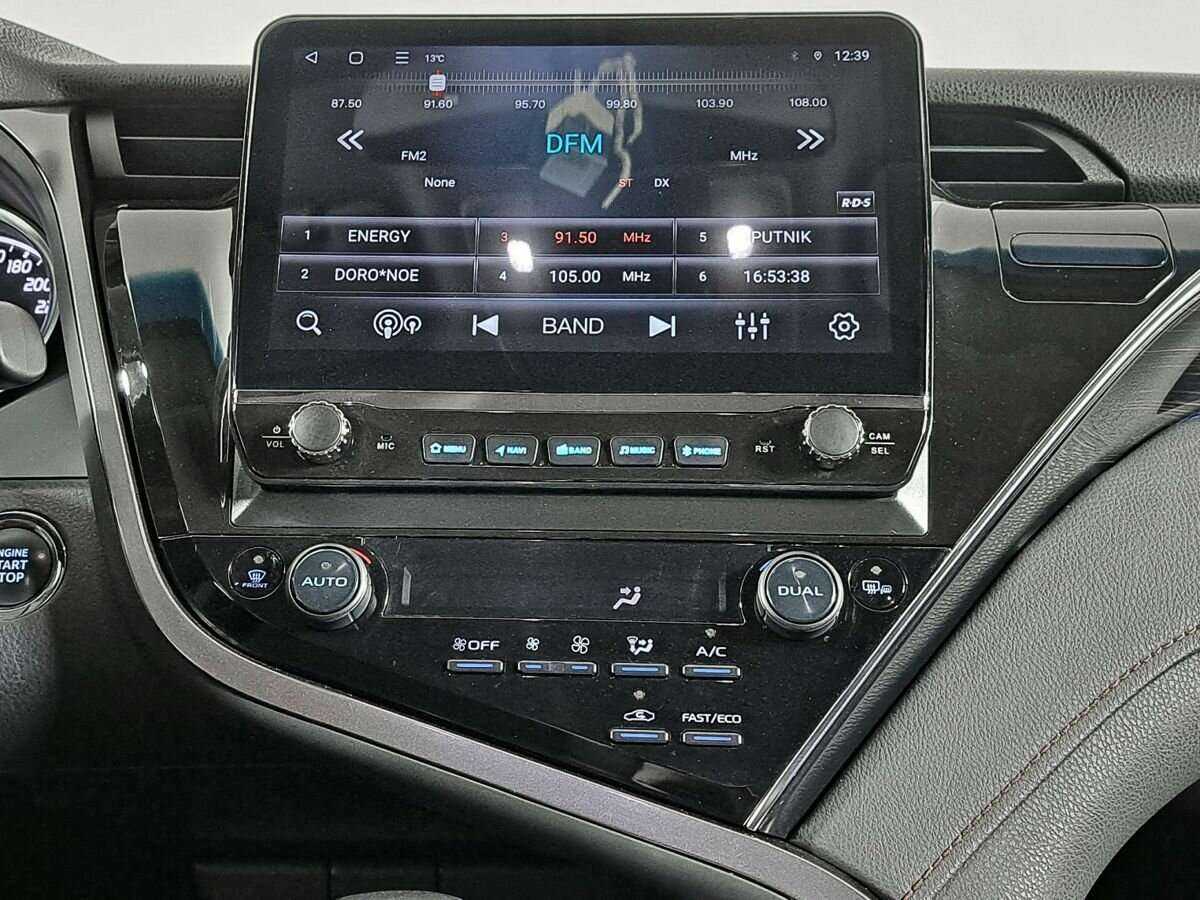 Toyota Camry 2019 года с пробегом. Фото: #12