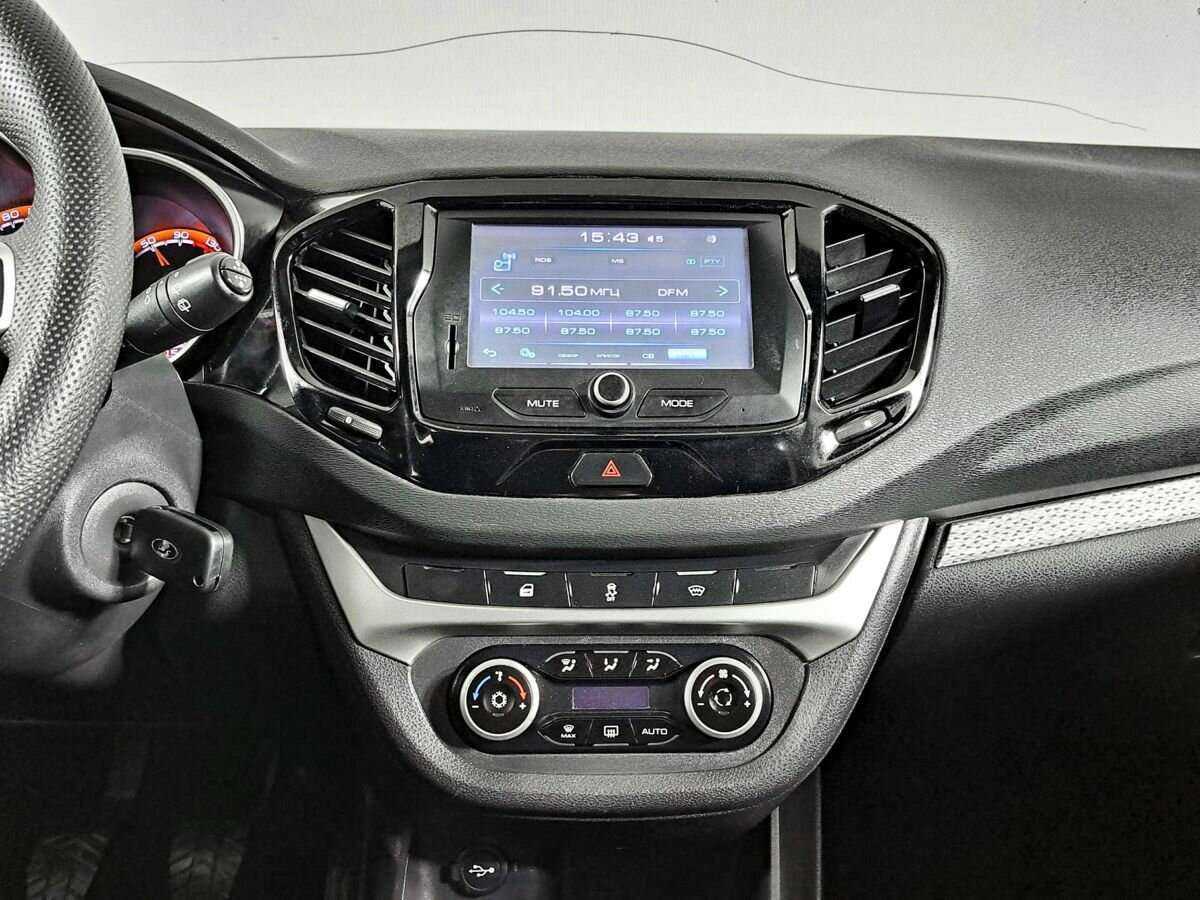 Б/У Лада (ВАЗ) Веста 2019 года. Фото: #12