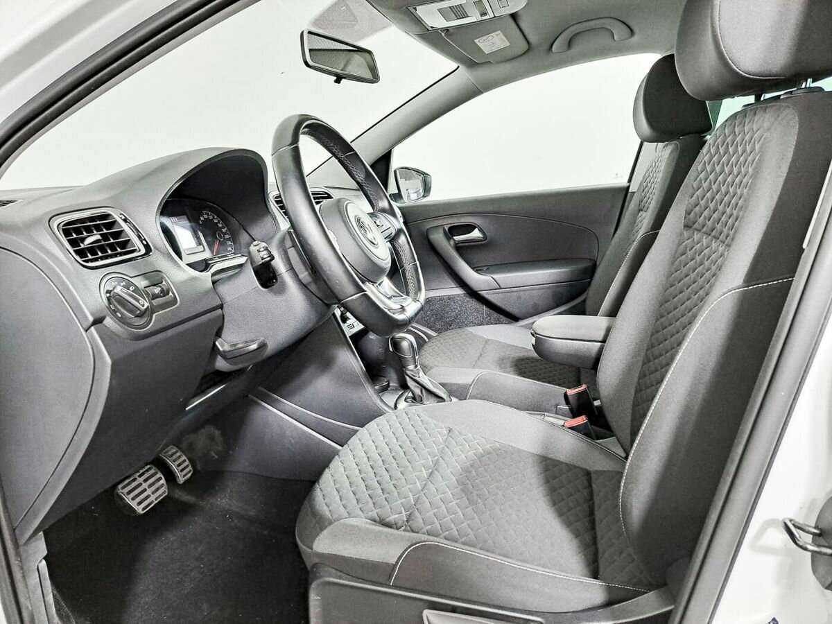 Б/У Фольксваген Поло 2018 года. Фото: #10