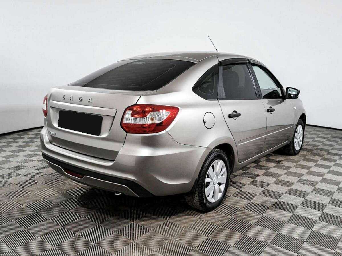 Б/У Лада (ВАЗ) Гранта 2020 года. Фото: #3