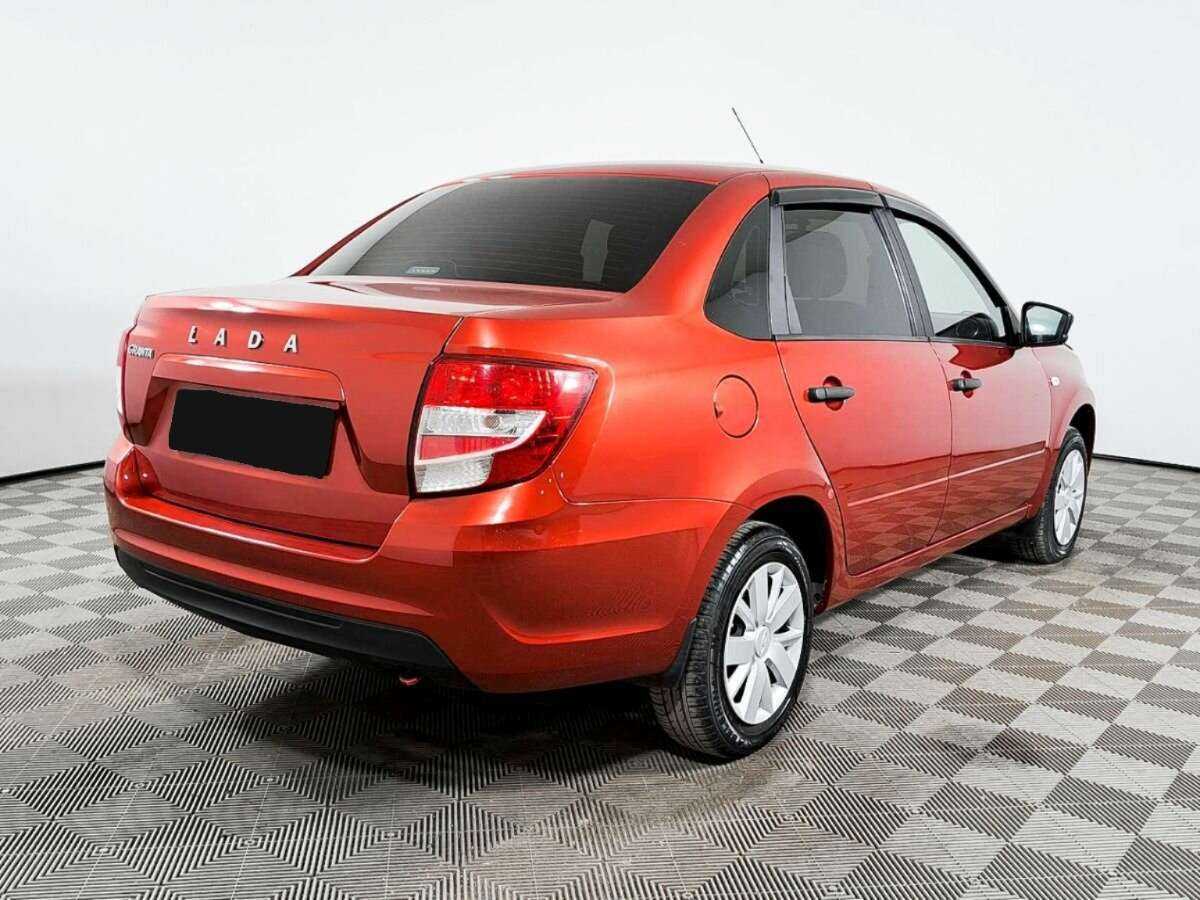 Б/У Лада (ВАЗ) Гранта 2019 года. Фото: #3