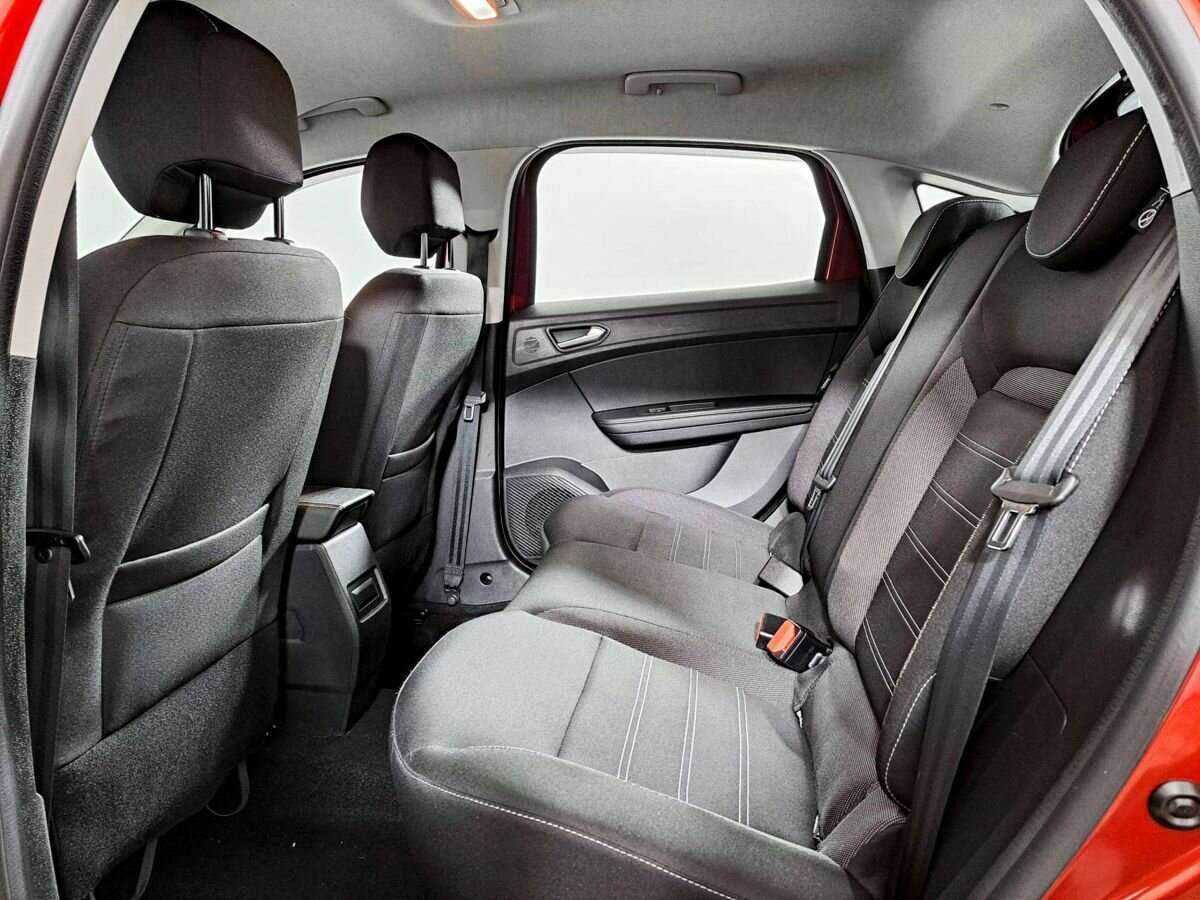 Б/У Рено Аркана 2021 года. Фото: #9