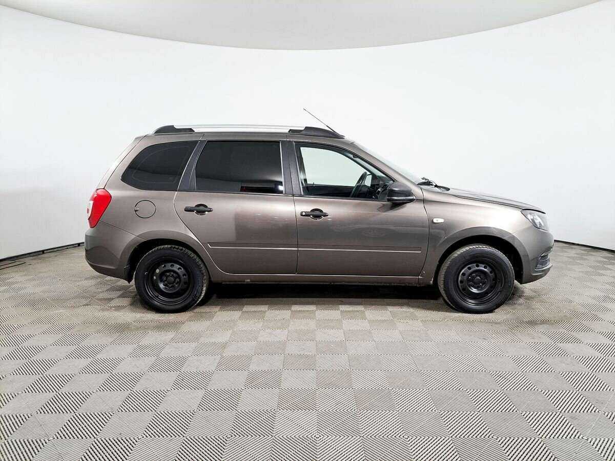 Б/У Лада (ВАЗ) Гранта 2019 года. Фото: #3