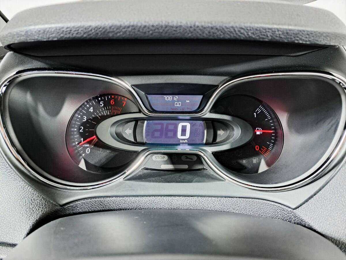 Б/У Рено Каптюр 2019 года. Фото: #10