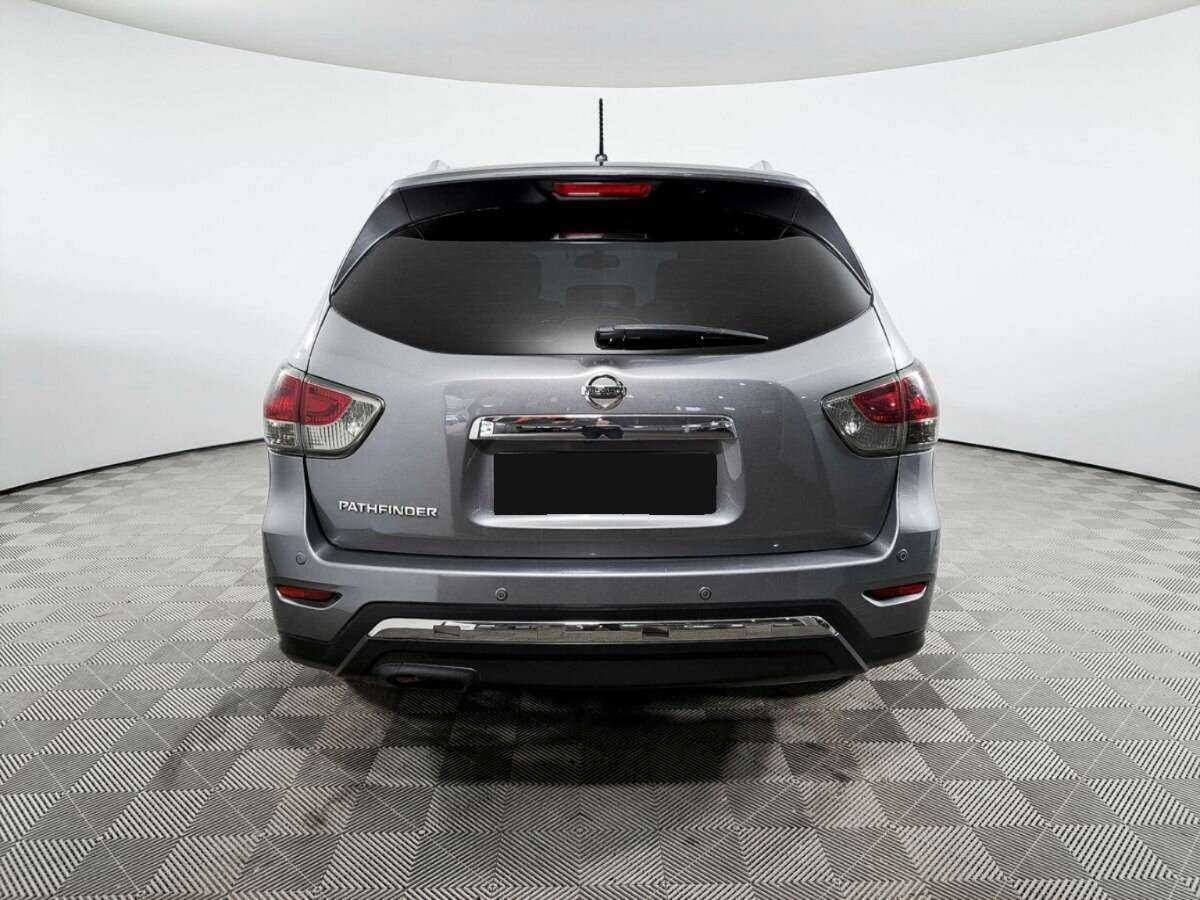 Б/У Ниссан Патфайндер 2014 года. Фото: #5