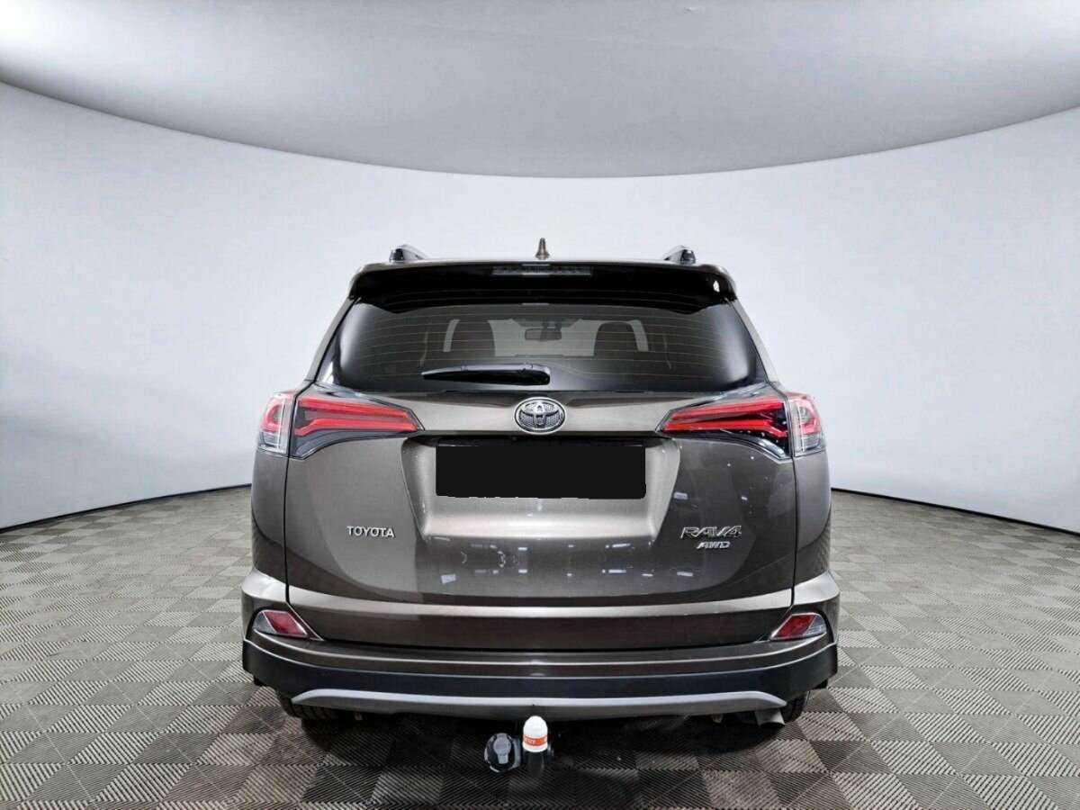 Toyota RAV4 2019 года с пробегом. Фото: #5