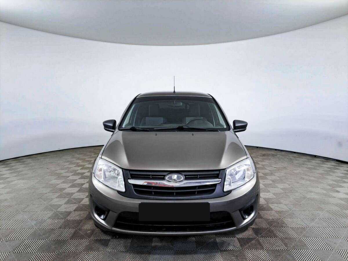 Б/У Лада (ВАЗ) Гранта 2017 года. Фото: #1