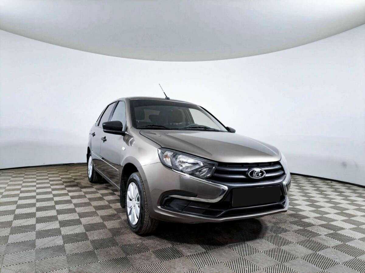 Б/У Лада (ВАЗ) Гранта 2021 года. Фото: #2