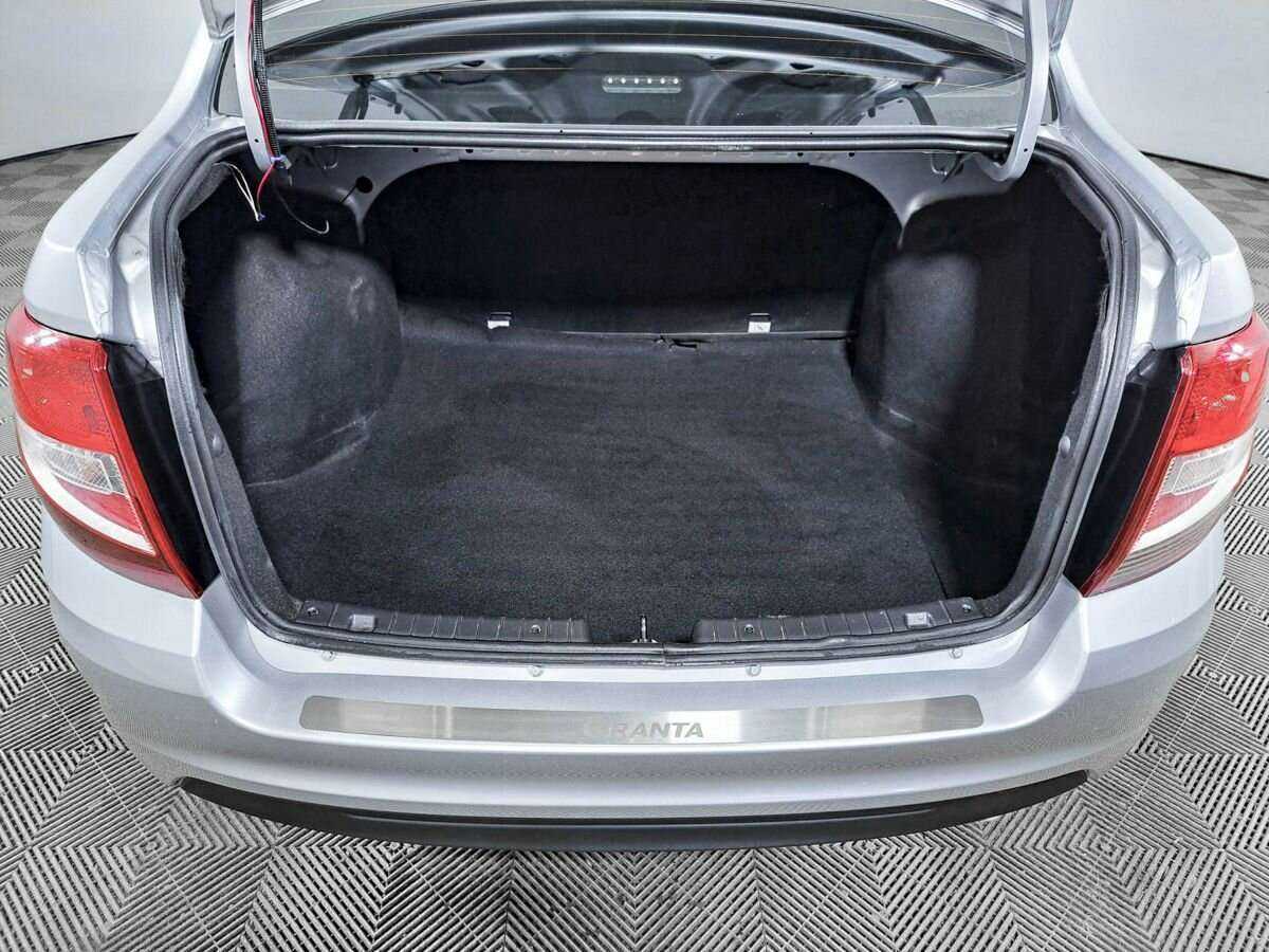 Б/У Лада (ВАЗ) Гранта 2022 года. Фото: #8