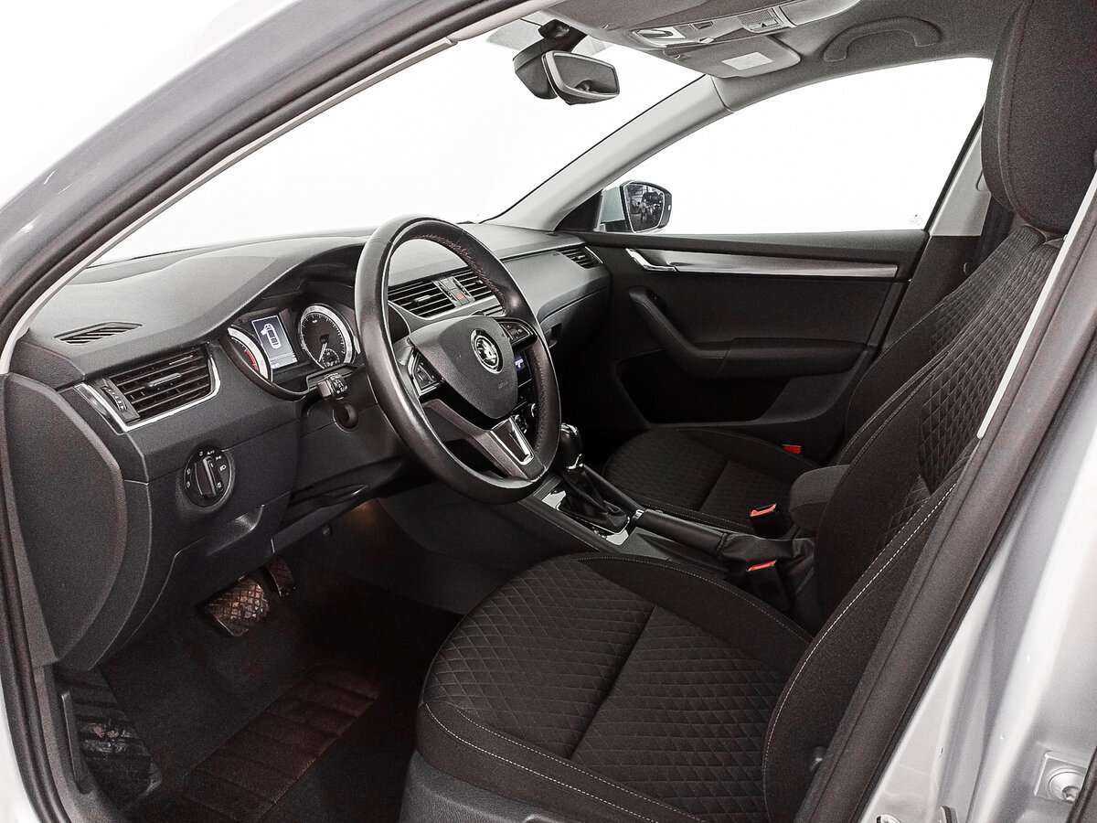 Skoda Octavia 2018 года с пробегом. Фото: #13
