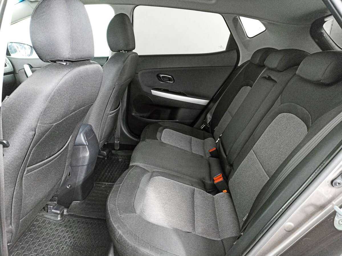 Б/У Киа Сид 2018 года. Фото: #9