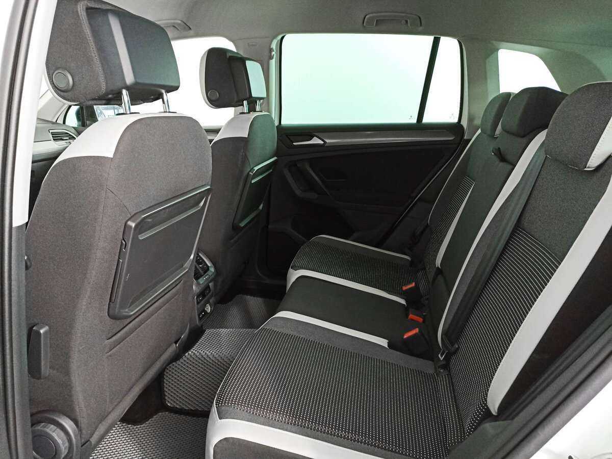 Volkswagen Tiguan 2019 года с пробегом. Фото: #9