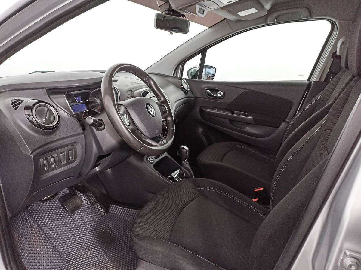 Б/У Рено Каптюр 2017 года. Фото: #13