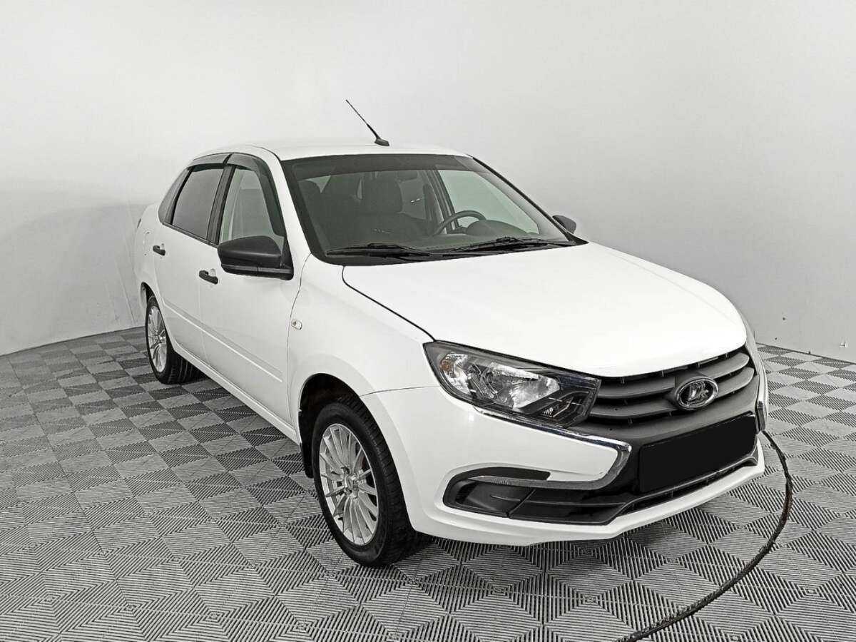 Б/У Лада (ВАЗ) Гранта 2020 года. Фото: #2