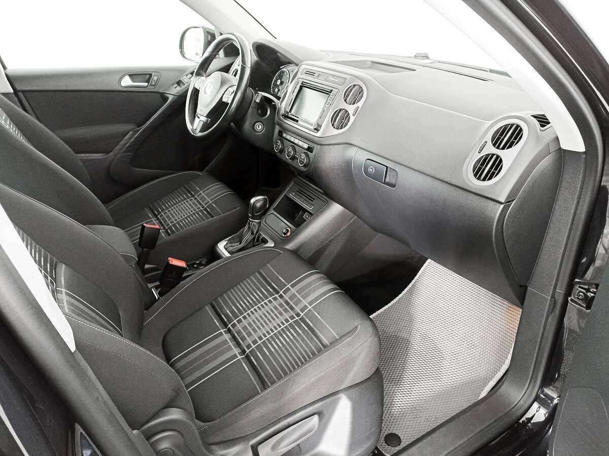 Б/У Фольксваген Тигуан 2016 года. Фото: #8