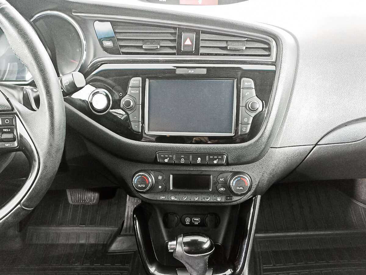 Б/У Киа Сид 2018 года. Фото: #14